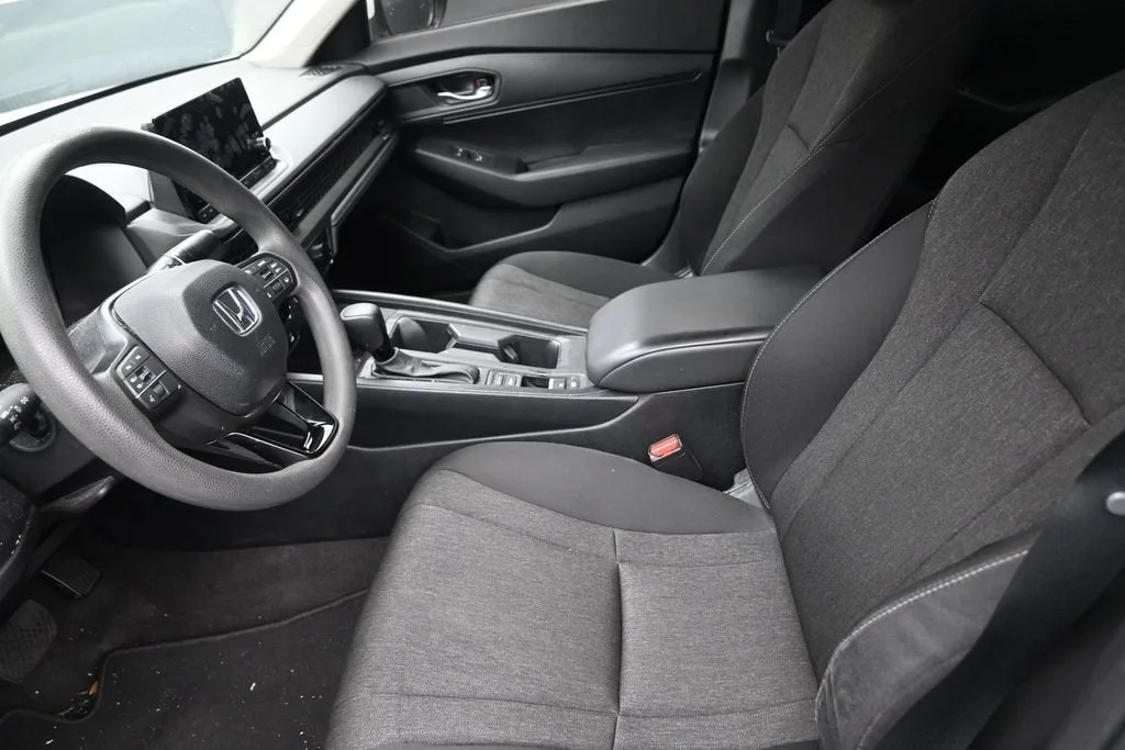 2024 Honda Accord Sedan LX photo 11