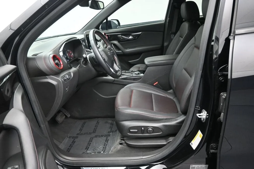 2023 Chevrolet Blazer RS photo 11