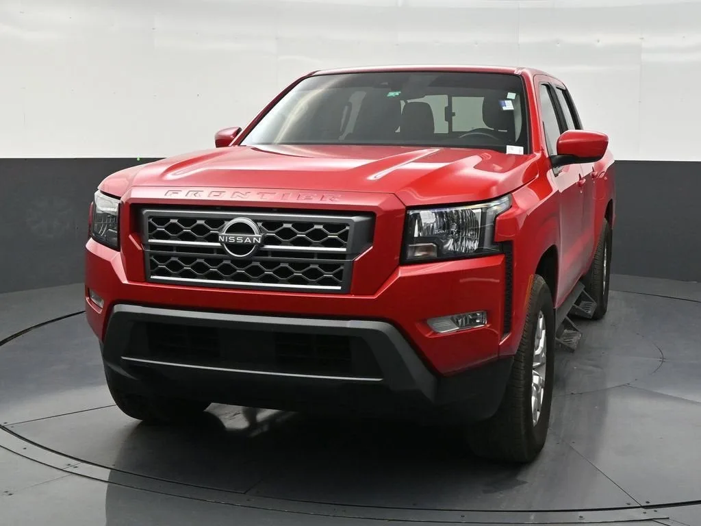 2024 Nissan Frontier Crew Cab SV 4x2 photo 8