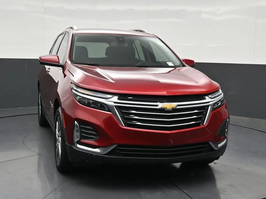 2024 Chevrolet Equinox Premier photo 8