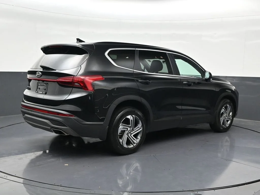 2023 Hyundai Santa Fe SE photo 5