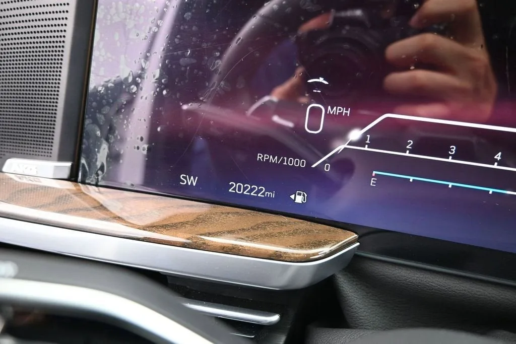 2025 Cadillac Escalade Sport Platinum photo 10