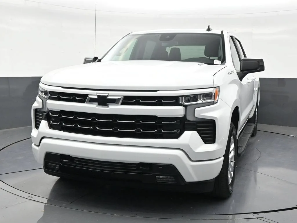 2023 Chevrolet Silverado 1500 RST photo 8