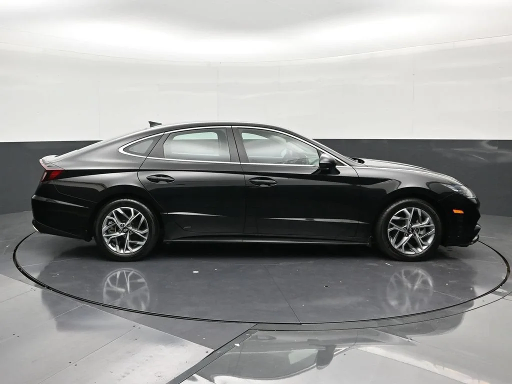 2023 Hyundai Sonata SEL photo 6