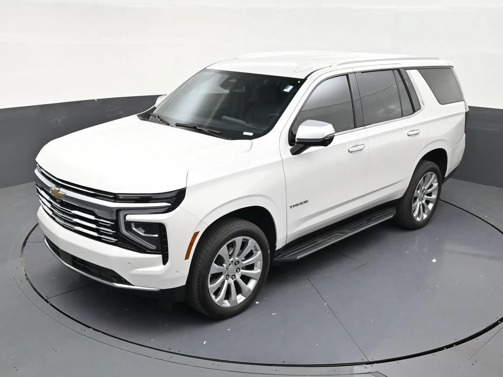 2025 Chevrolet Tahoe Premier photo 12