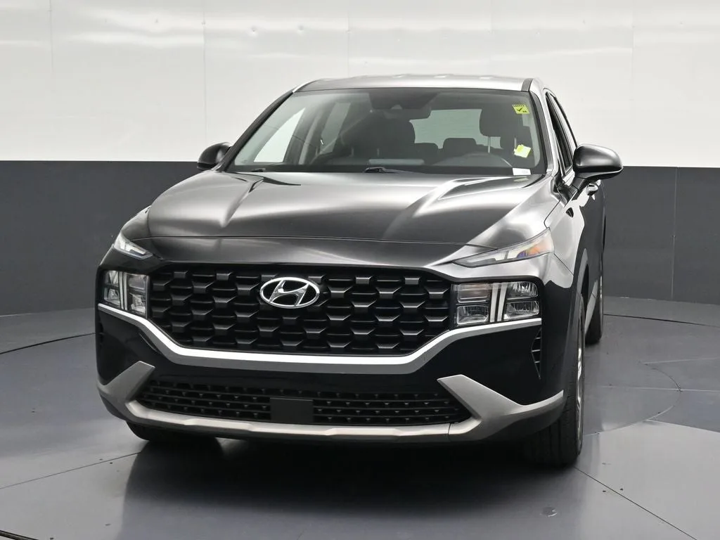 2021 Hyundai Santa Fe SE photo 6