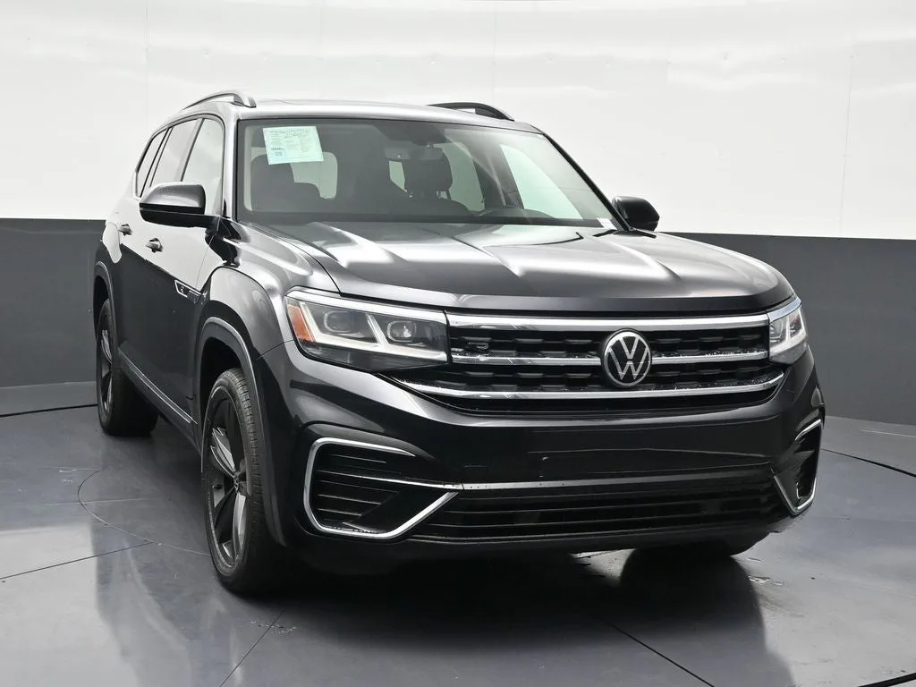 2021 Volkswagen Atlas 3.6L V6 SE w/Technology R-Line photo 7