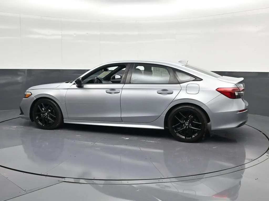 2023 Honda Civic Sport photo 8