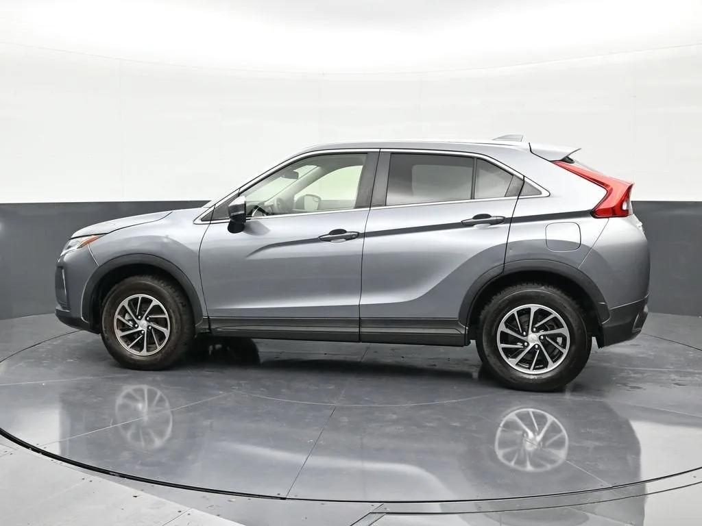 2020 Mitsubishi Eclipse Cross ES 1.5T AWC photo 2