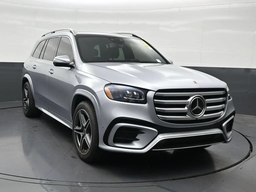 2024 Mercedes-Benz GLS 450 4MATIC® photo 7