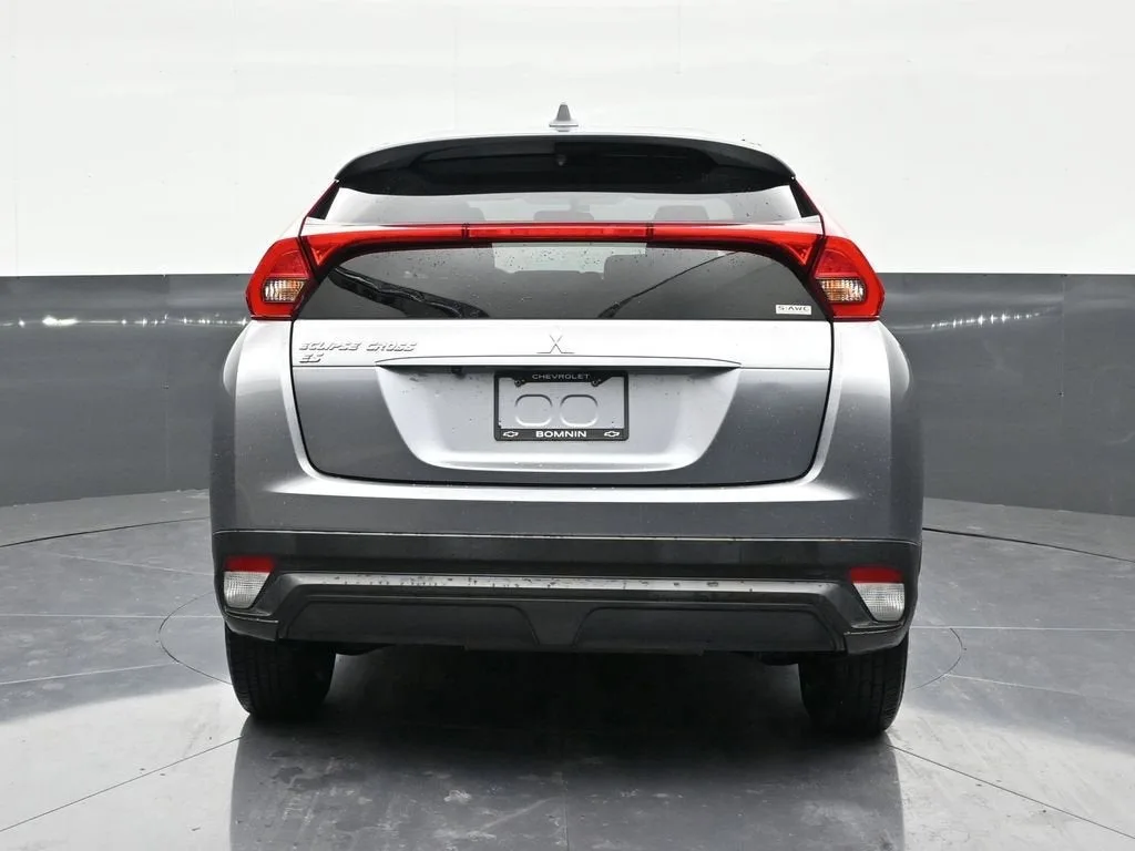 2020 Mitsubishi Eclipse Cross ES 1.5T AWC photo 4