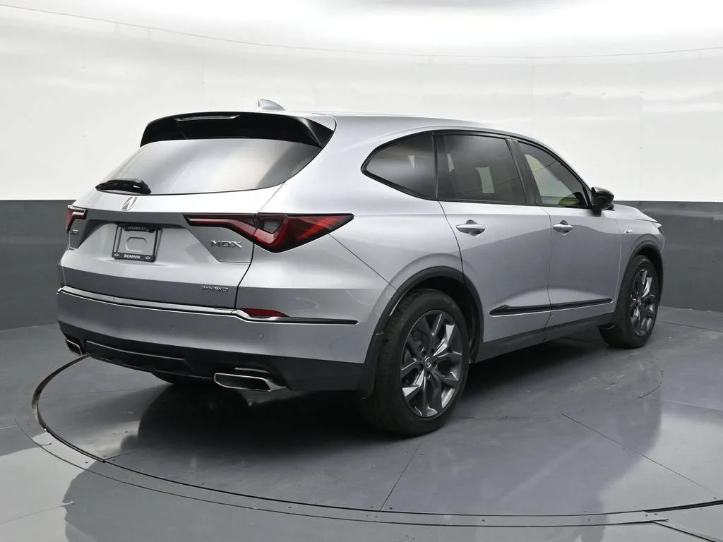 2022 Acura MDX w/A-Spec Package photo 5