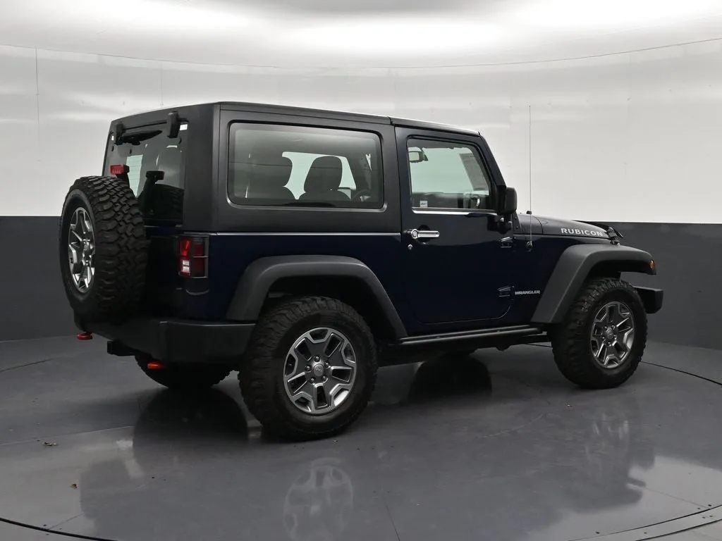 2013 Jeep Wrangler Rubicon photo 3