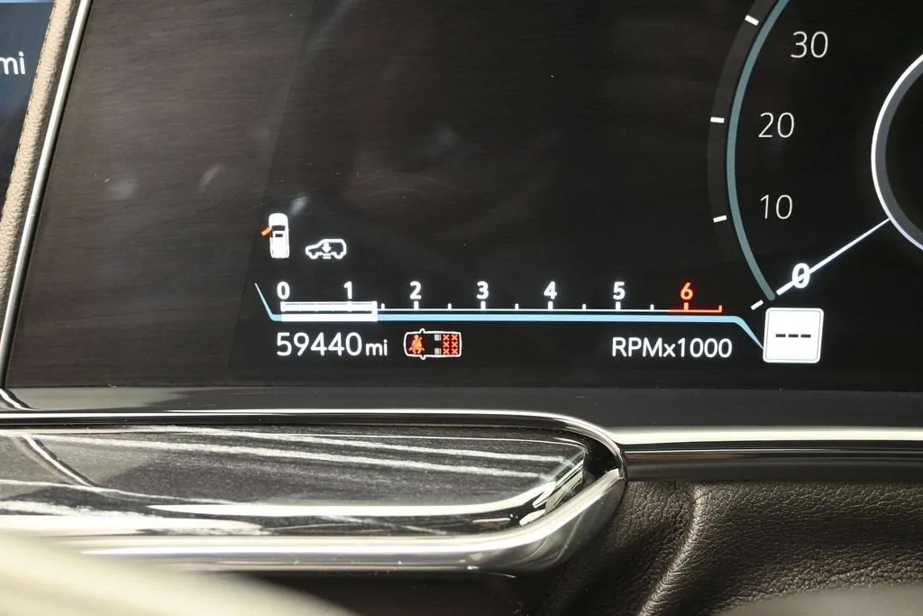 2023 Cadillac Escalade Sport photo 10