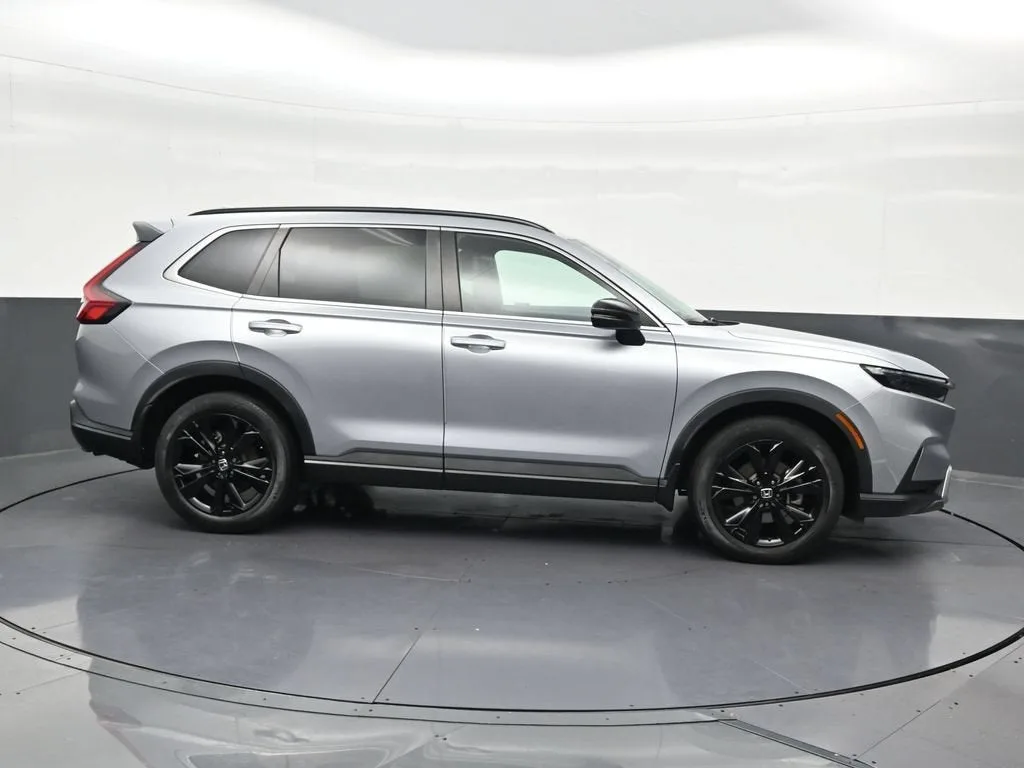 2023 Honda CR-V Hybrid Sport Touring photo 6