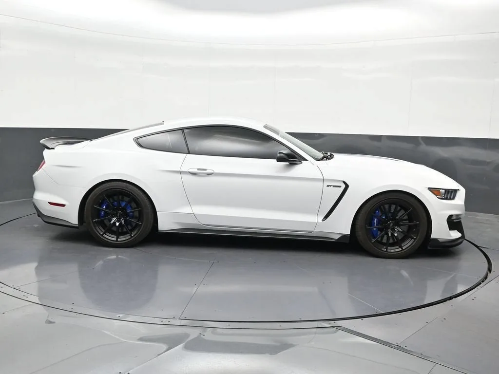 2018 Ford Shelby GT350 Shelby GT350 photo 7