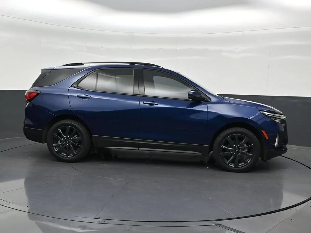 2023 Chevrolet Equinox RS photo 7