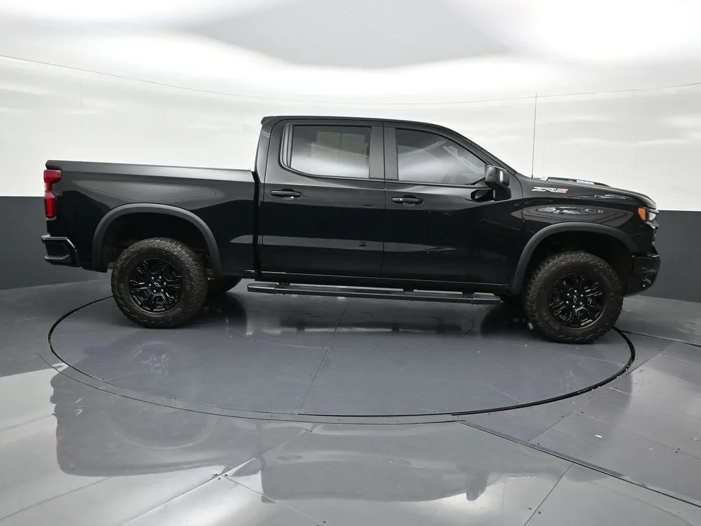 2025 Chevrolet Silverado 1500 ZR2 photo 7