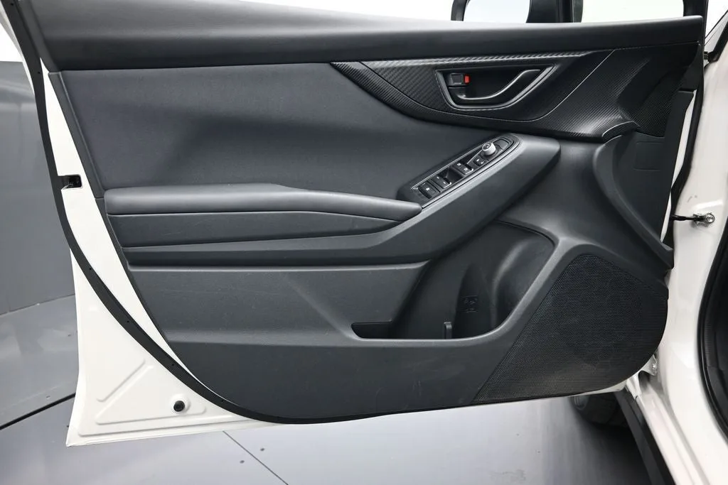 2023 Subaru Crosstrek Premium photo 12