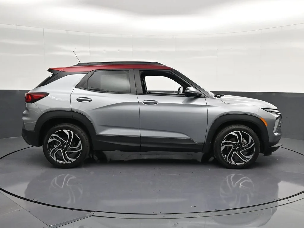 2024 Chevrolet TrailBlazer RS photo 4