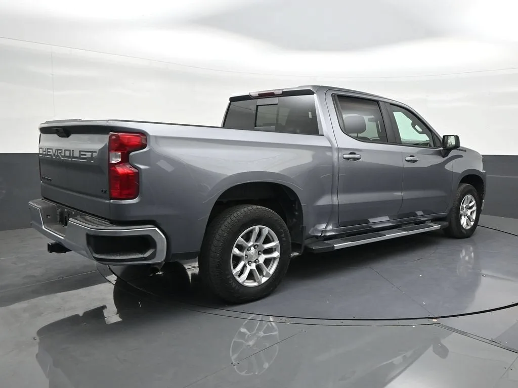 2021 Chevrolet Silverado 1500 LT photo 5