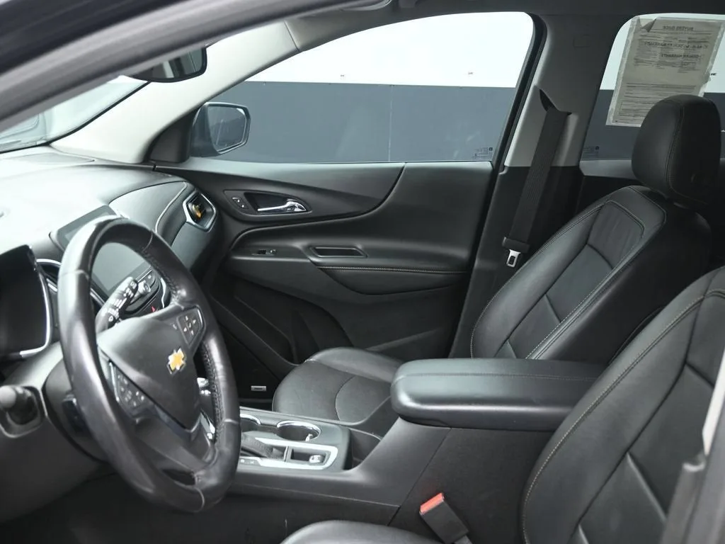 2019 Chevrolet Equinox Premier photo 12