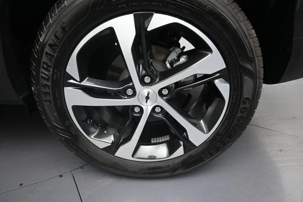2025 Chevrolet Trax 1RS photo 10