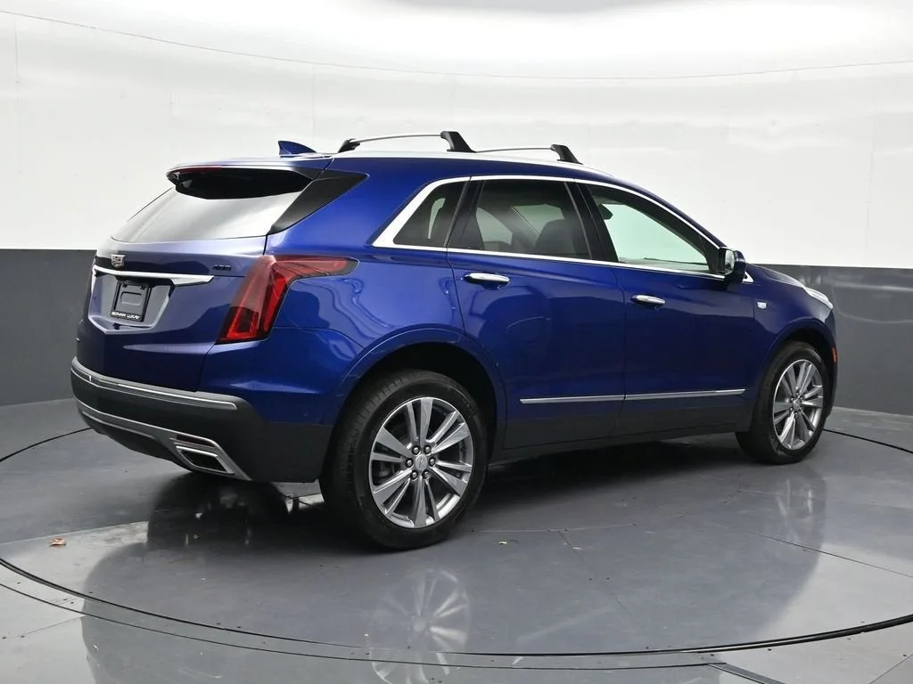 2024 Cadillac XT5 Premium Luxury photo 5