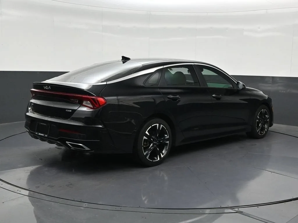 2023 Kia K5 GT-Line photo 5