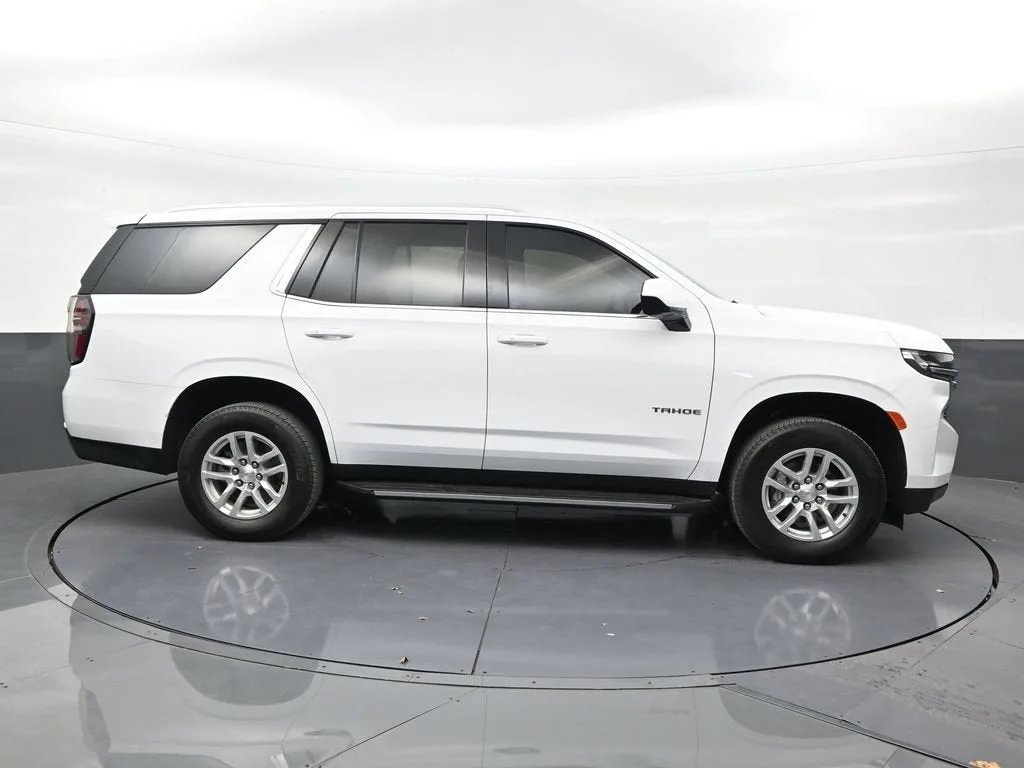 2024 Chevrolet Tahoe LS photo 6