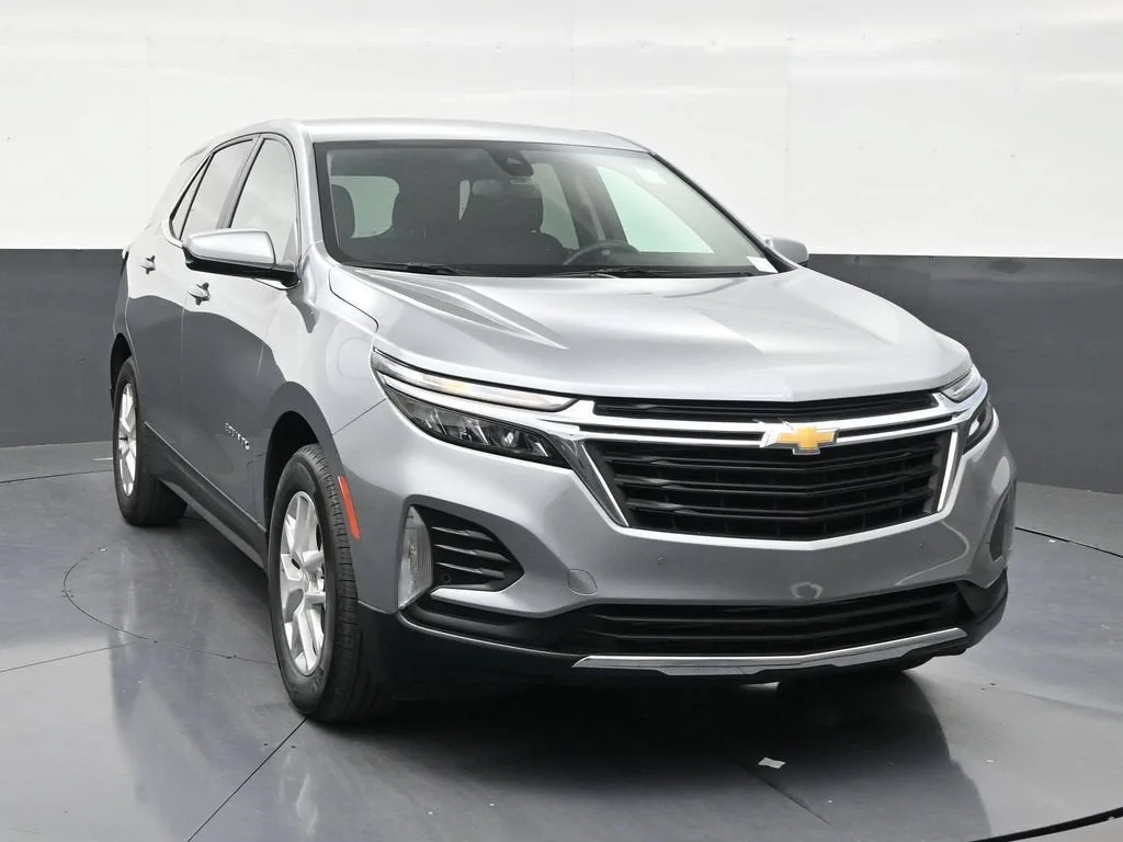 2024 Chevrolet Equinox LT photo 7