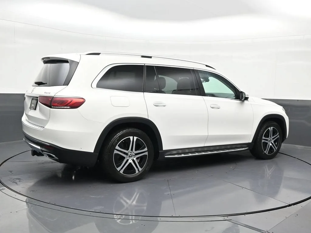 2022 Mercedes-Benz GLS 450 4MATIC® photo 5