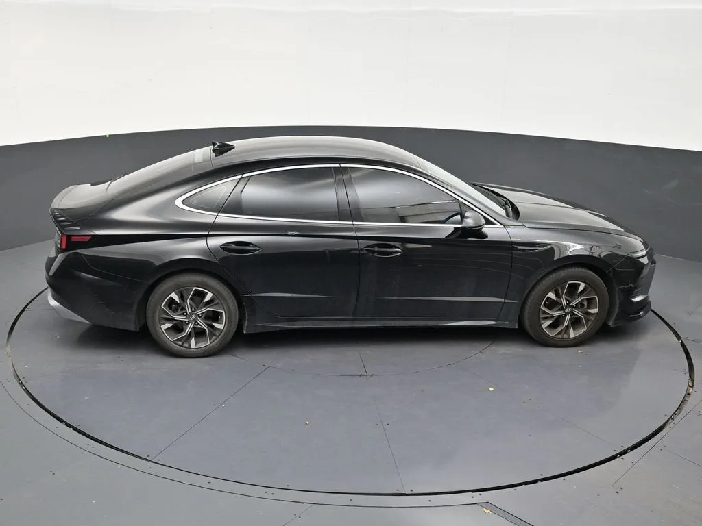 2024 Hyundai Sonata SEL photo 18