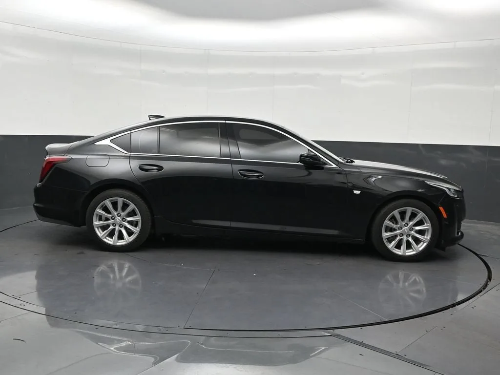 2024 Cadillac CT5 Luxury photo 7