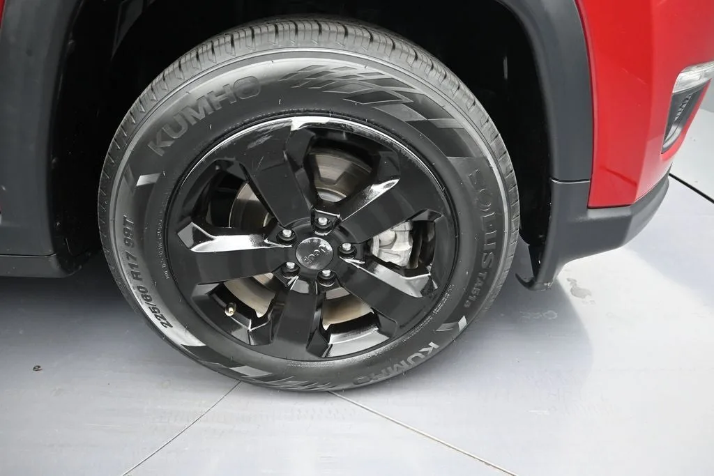 2021 Jeep Compass Latitude photo 9