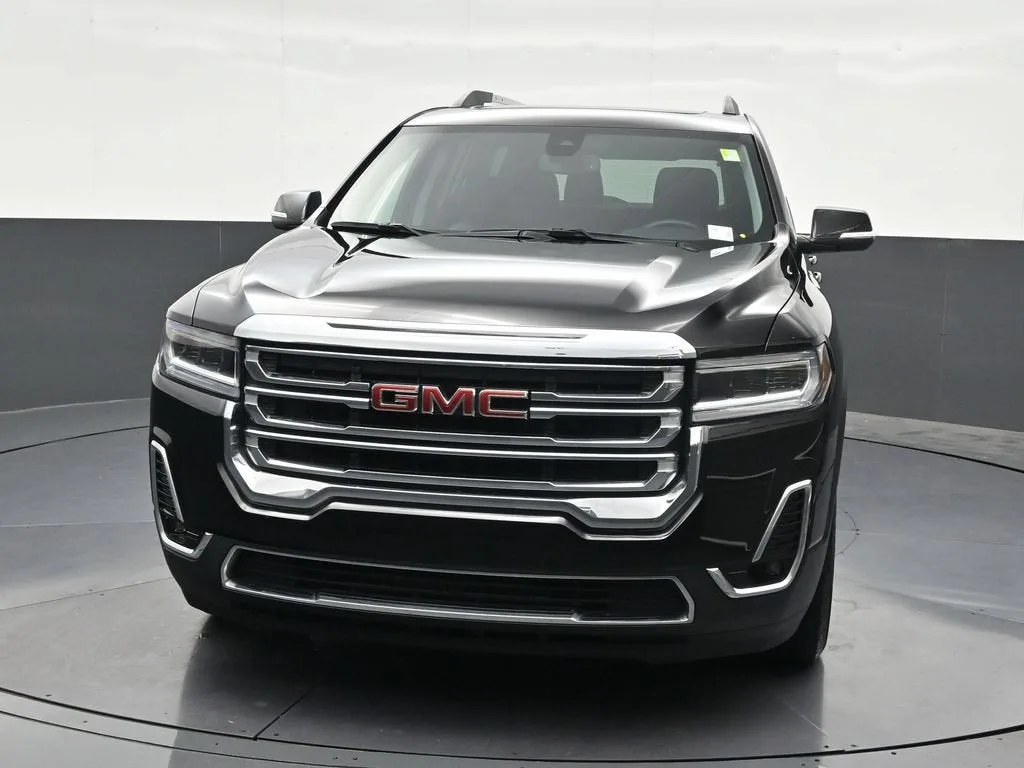 2023 GMC Acadia SLT photo 9