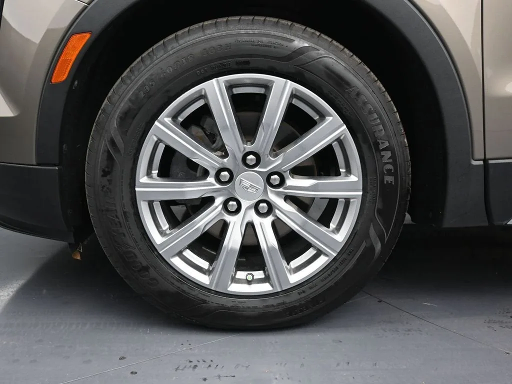 2020 Cadillac XT4 Premium Luxury photo 9