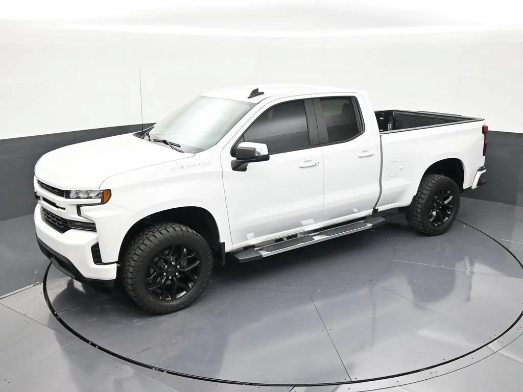 2019 Chevrolet Silverado 1500 LT photo 12