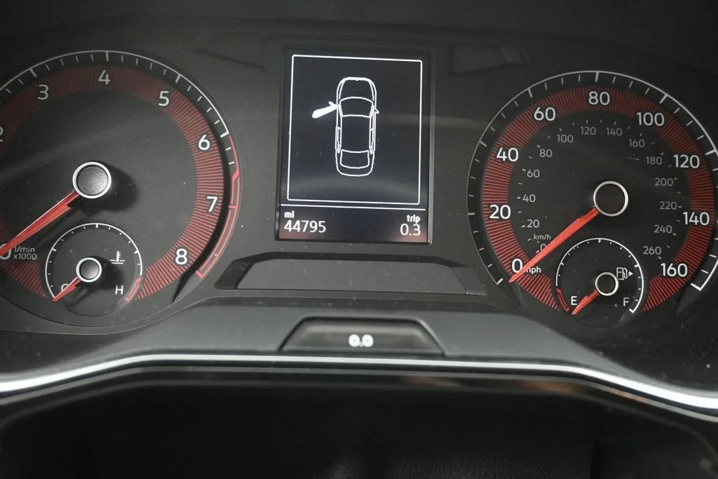 2021 Volkswagen Jetta S photo 10