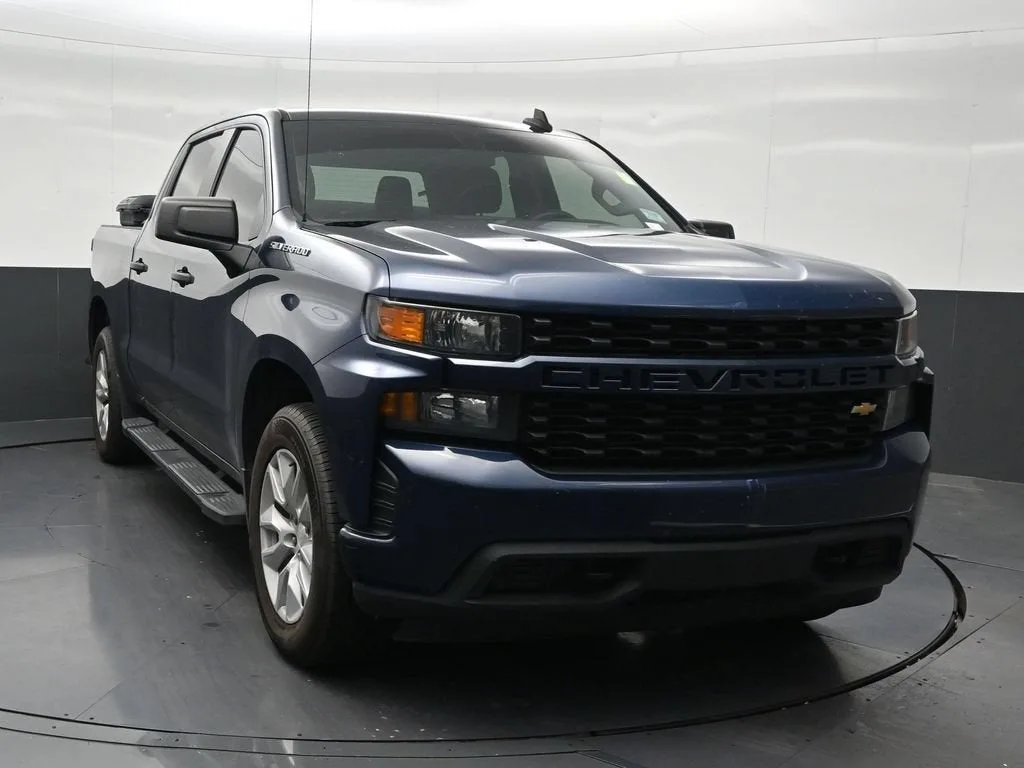 2022 Chevrolet Silverado 1500 LTD Custom photo 8