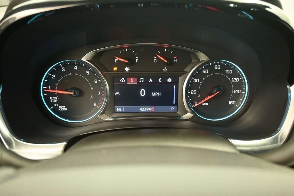 2023 Chevrolet Traverse LT Leather photo 11