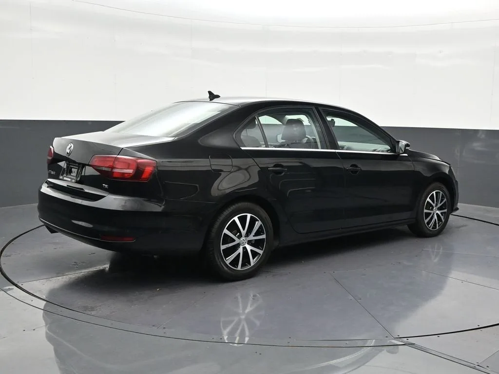 2018 Volkswagen Jetta 1.4T SE photo 5