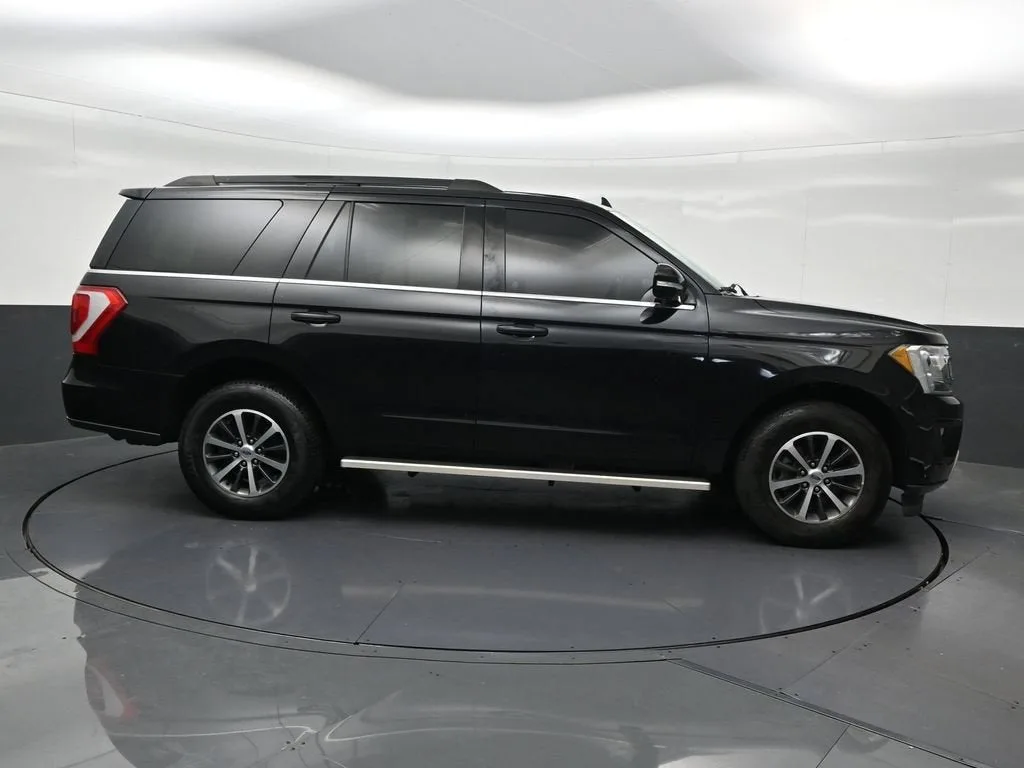 2020 Ford Expedition XLT photo 7
