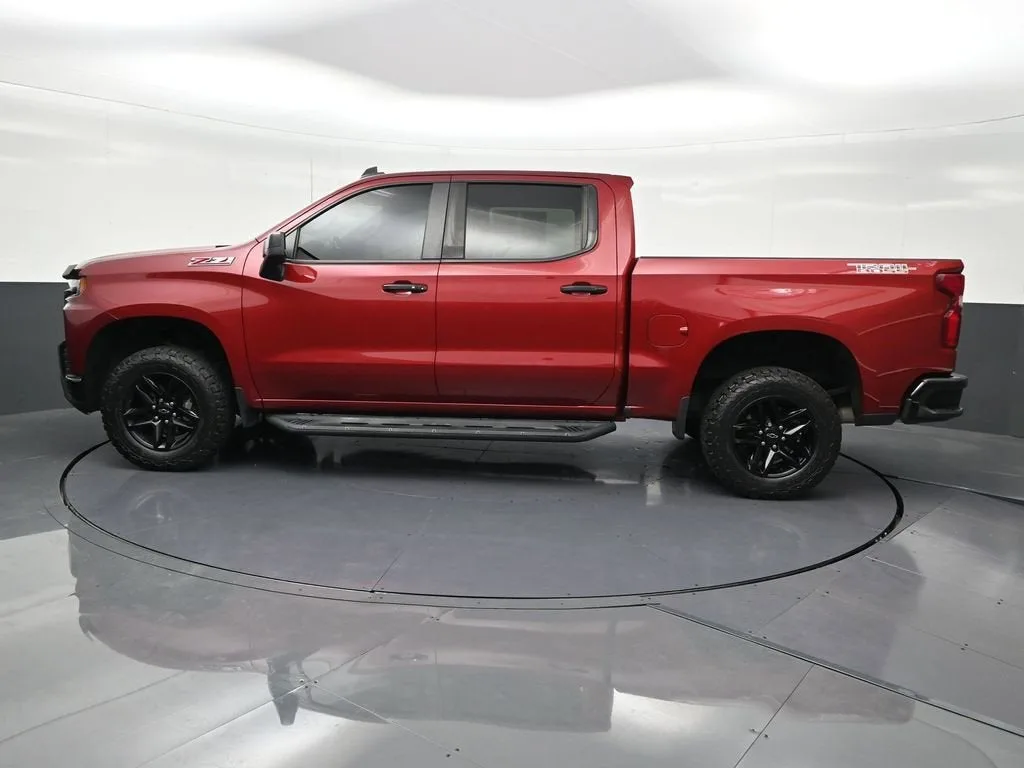 2020 Chevrolet Silverado 1500 LT Trail Boss photo 2