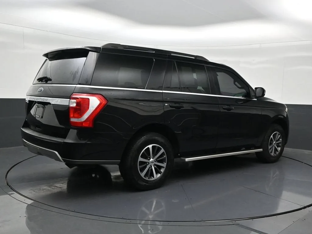 2020 Ford Expedition XLT photo 5