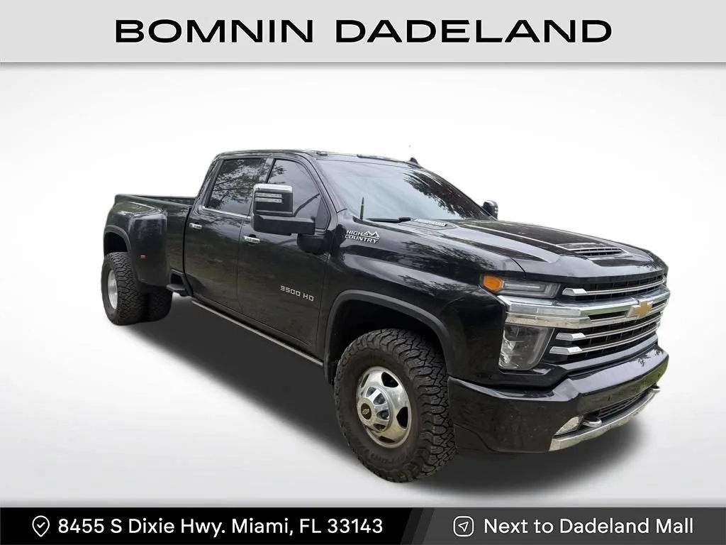 2023 Chevrolet Silverado 3500 HD High Country DRW photo 2