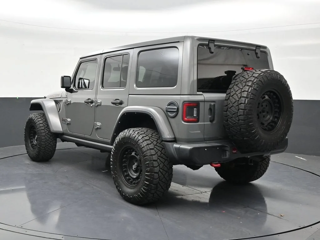2021 Jeep Wrangler Unlimited Rubicon photo 3