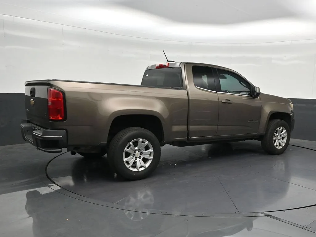 2016 Chevrolet Colorado 2WD LT photo 5