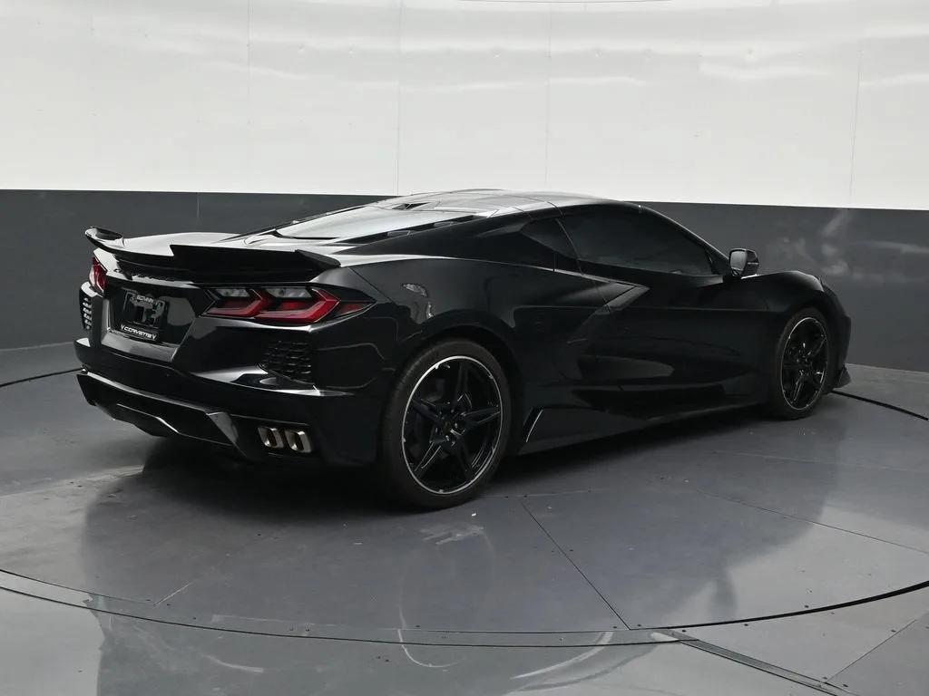 2024 Chevrolet Corvette Stingray 1LT photo 5