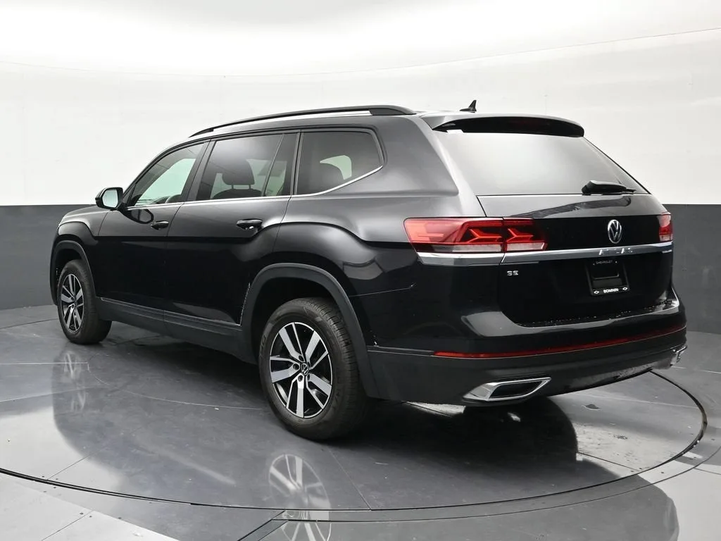 2022 Volkswagen Atlas 2.0T SE photo 3
